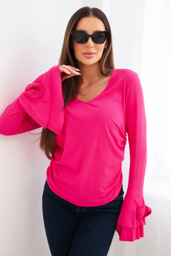 Damenbluse mit V-Ausschnitt und Rüschen an den Ärmeln fuchsia