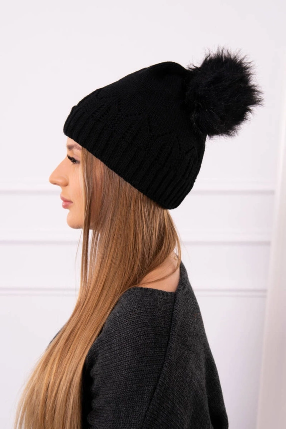 Cap with a pompom Judyta K347 black