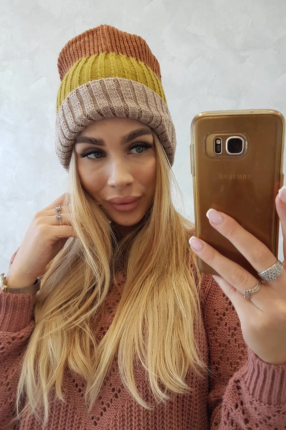 Fleecová čepice Bojana K265 beige+kiwi+camel