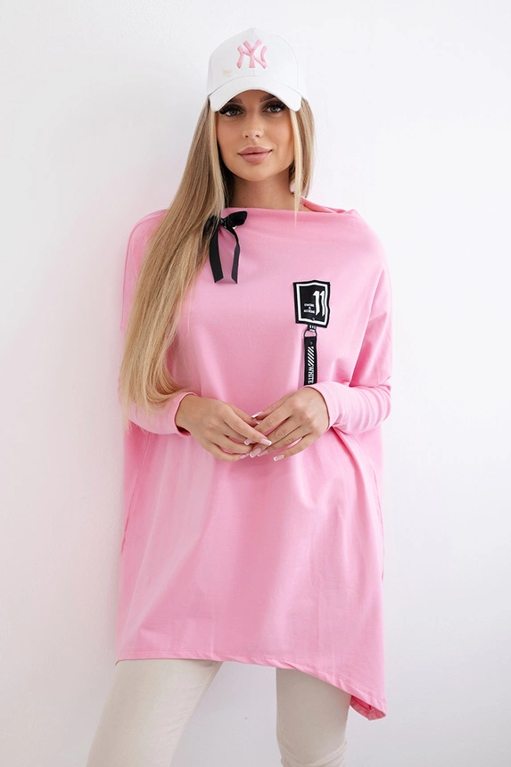 Oversize-Sweatshirt mit asymmetrischen Seiten hellrosa