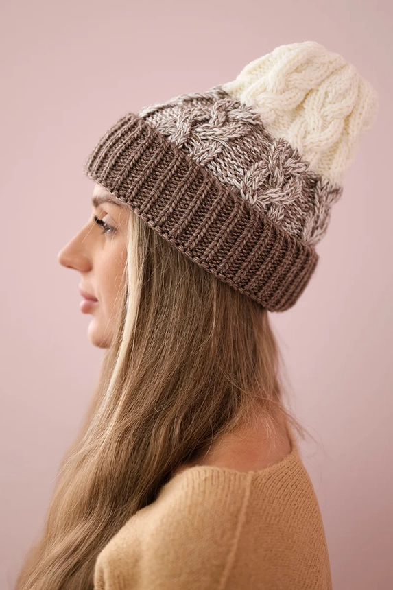 Women's cap Samara K346 cappuccino+ecru