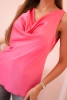 Damenbluse aus Satin mit Wasserausschnitt – ein eleganter Schnitt rosa