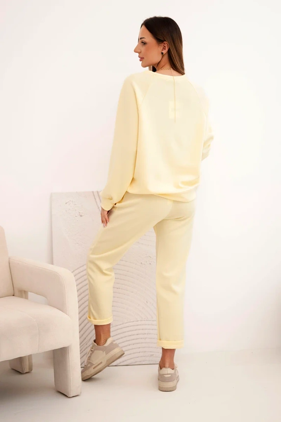 Damen-Set aus Viskose mit Sweatshirt und Hose gelb