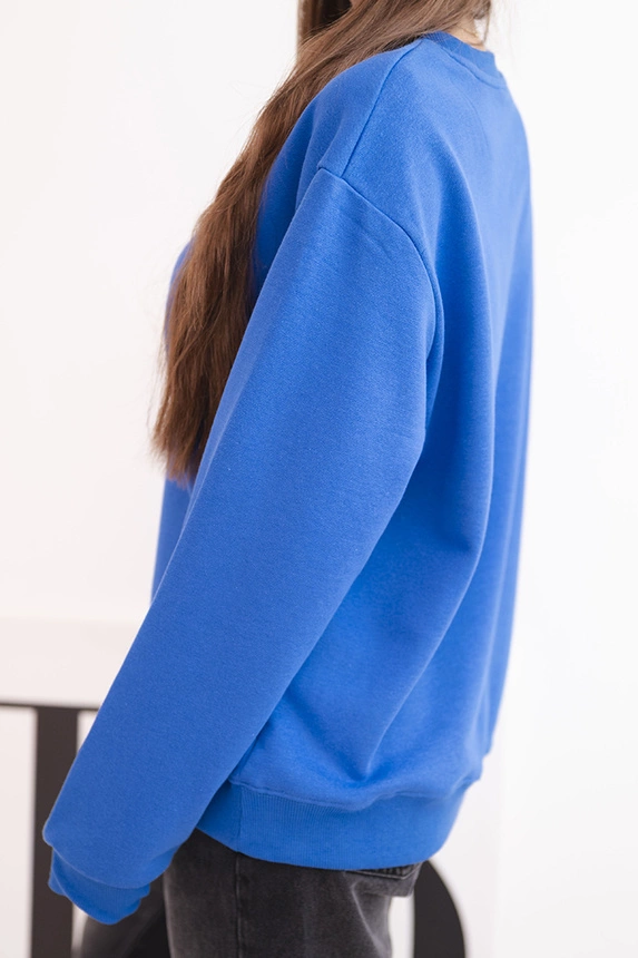 Women's basic cotton looped sweatshirt with a round neckline white