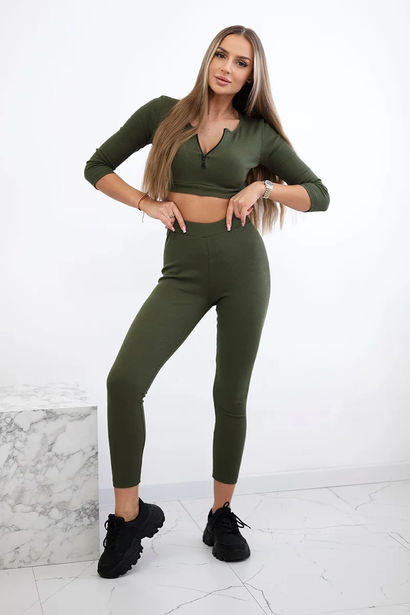 Komplet prążkowany krótki top khaki zdjęcie 2