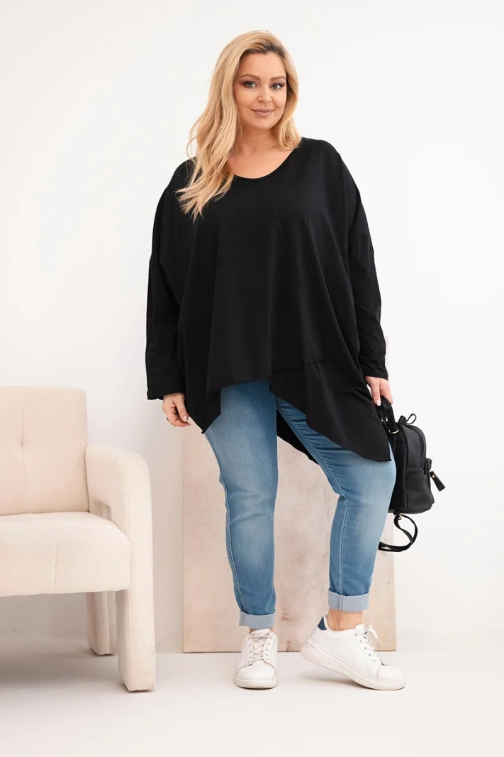 Dámska bavlnená blúzka Plus Size s asymetrickým spodkom a V výstrihom čierna