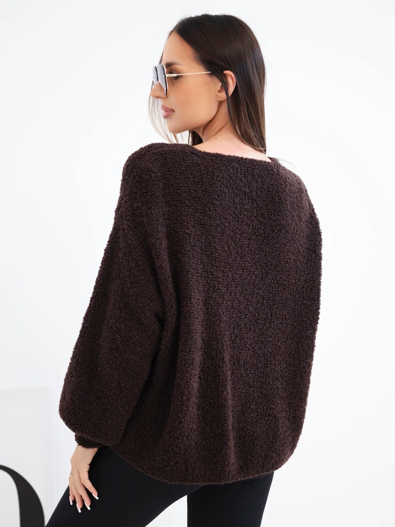 Women's wool sweater buttoned with V-neck brown