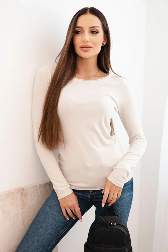 Women's viscose sweater with a round neckline and fitted shape beige