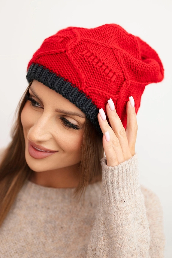 Women's winter hat made of wool with a woven pattern K443 red