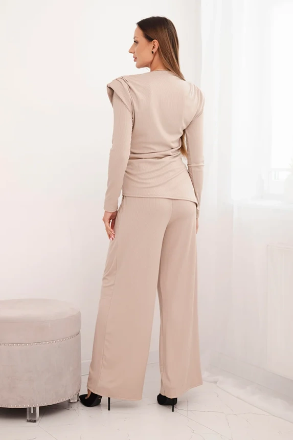 Women's cotton set with a blouse and wide-leg pants beige