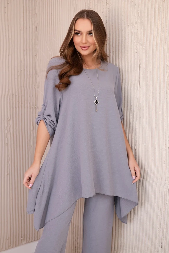 Set of blouse + pants with pendant grey