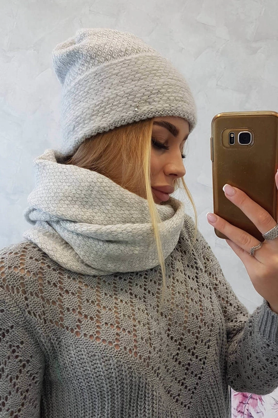 Women's set with mohair Pearl P101 light gray