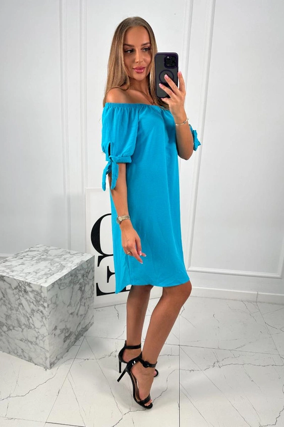 Dress tied on the sleeves turquoise