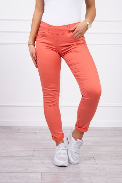 Colorful jeans dark apricot