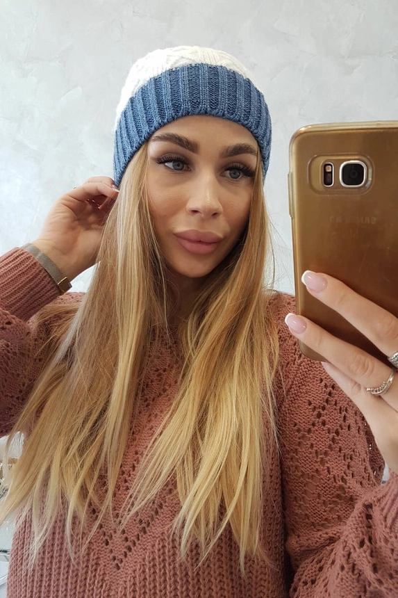 Cap with fleece Bibiana K264 jeans + white