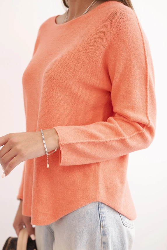 Women's viscose sweater with long sleeves and a round neckline salmon