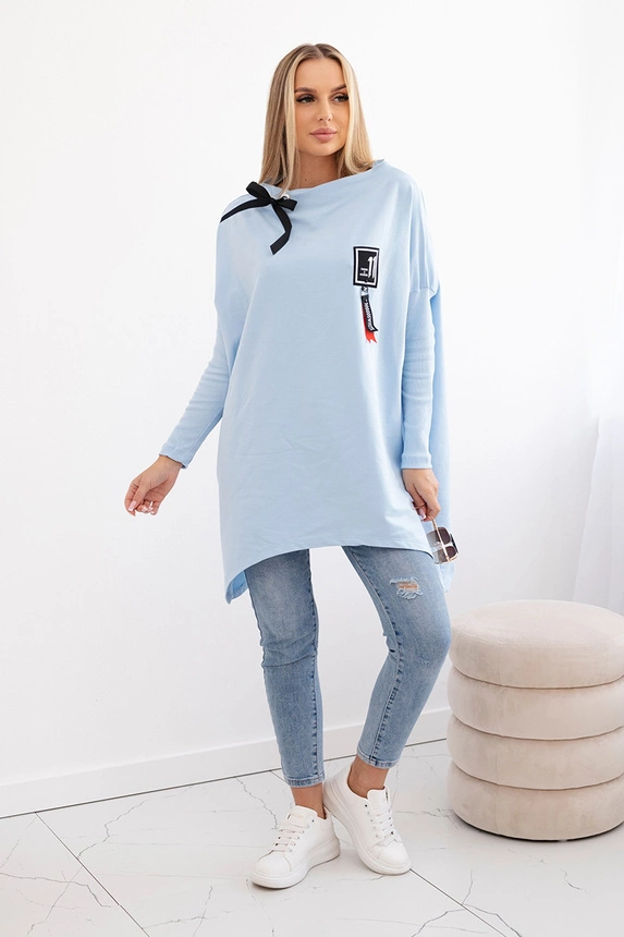 Mikina oversize s asymetrickými stranami modrá