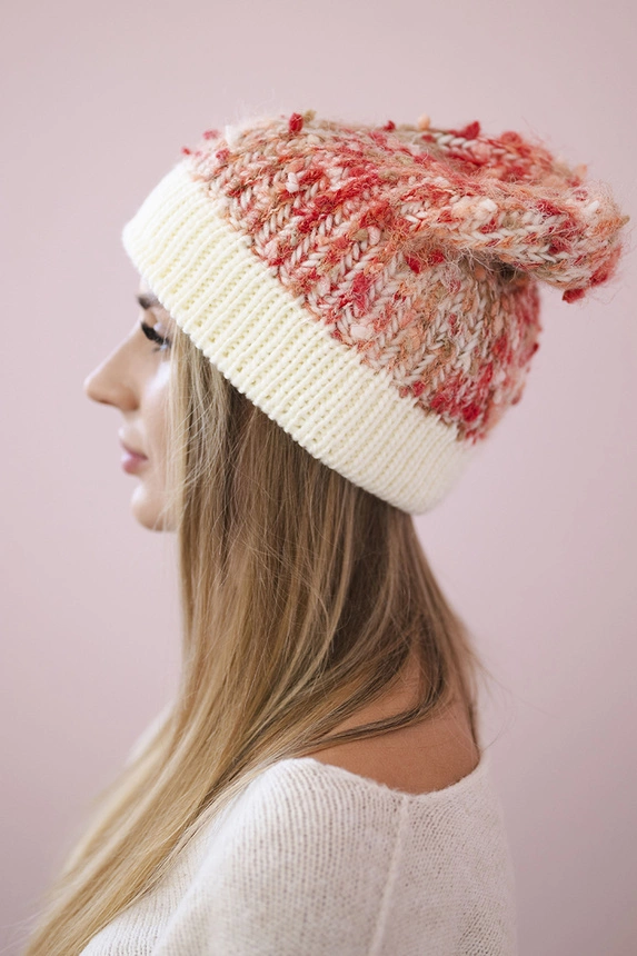 Bubble hat K219 ecru+malmine