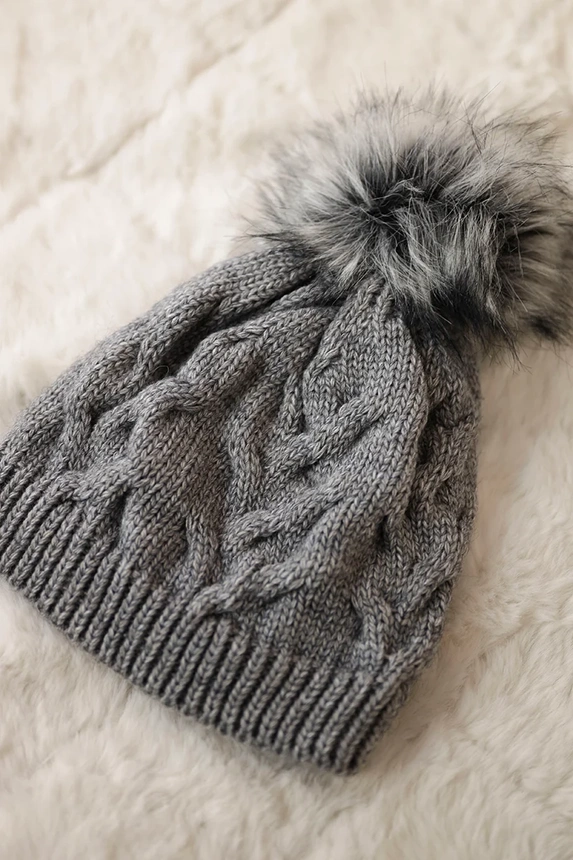 Čapica s fleece Ela K242 tmavošedý