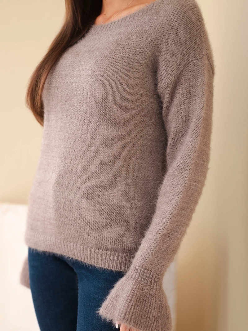 Damenpullover mit Mohair und Wolle mit Rüsche an den Ärmeln fango