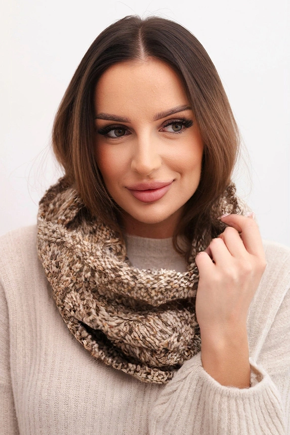 Dámsky pletený zimný šál KN25 tmavo béžový