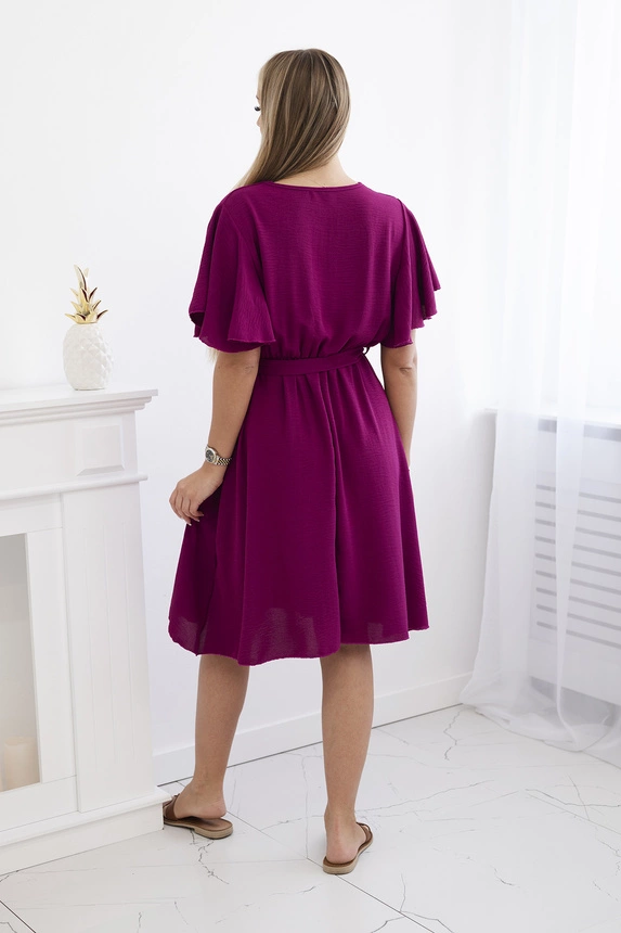 Dress with a plunging neckline plum
