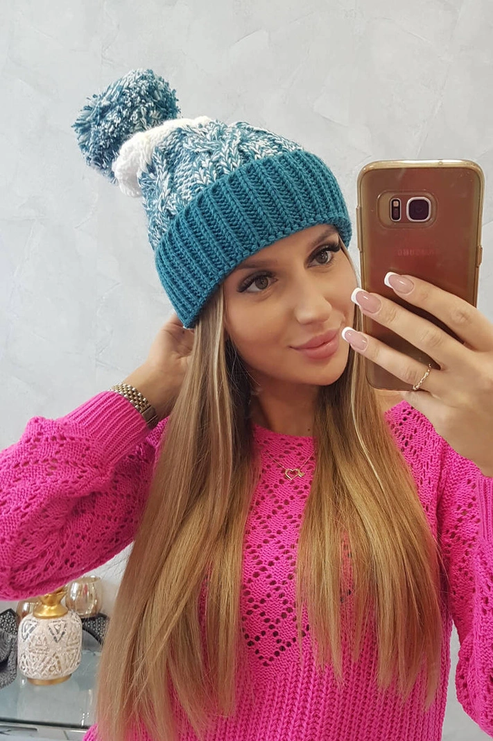 Cap with a pompom Abigail K326 marine+ecru