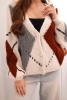 Women's button-up diamond-pattern sweater with wool beige