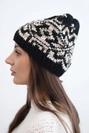 Damenmütze aus Wolle Winter mit norwegischem Muster K354 schwarz+beige