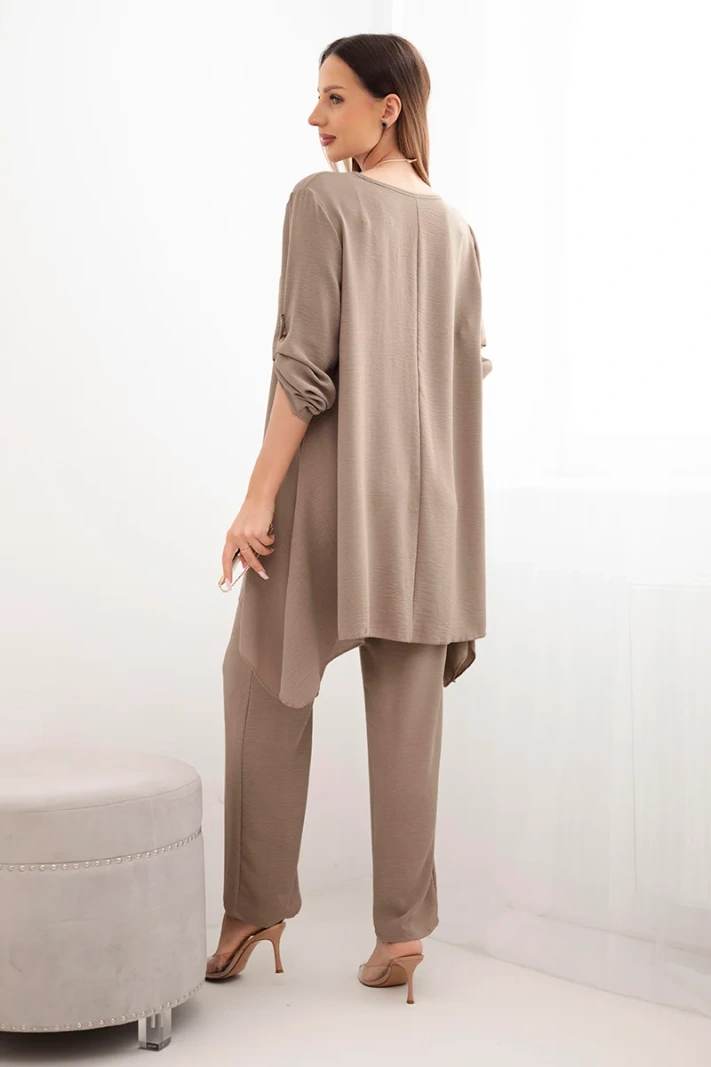 Blouse and trousers set with pendant mocha