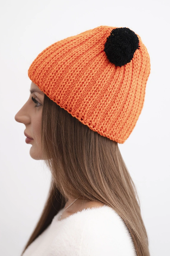 Damen Wintermütze aus Wolle mit Pompon K433 orange