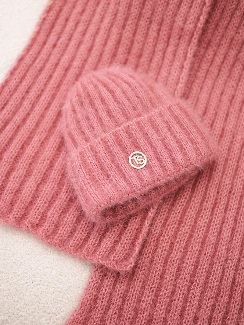 Women's set hat and long scarf made of soft yarn dark pink pink