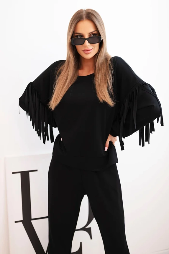 Komplet damski masełkowy z frędzlami na rękawach czarny