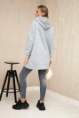 Isoliertes Sweatshirt mit Druckknöpfen grau
