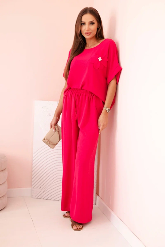 Damen-Set aus Viskose mit dekorativem Blumenmuster und weiten Hosen - fuchsia