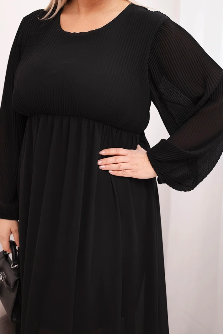 Damen Plus Size Faltenkleid aus Viskose mit langen Ärmeln schwarz