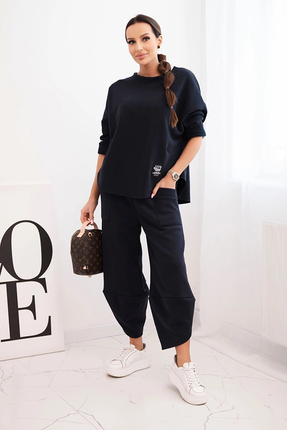 Women's tracksuit set made of thicker material with wide legs navy blue