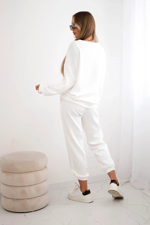 Viskose-Set Sweatshirt + Hose weiß