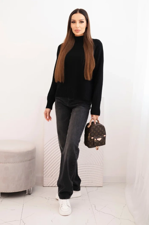 Women's loose-fitting viscose sweater with a mock turtleneck black