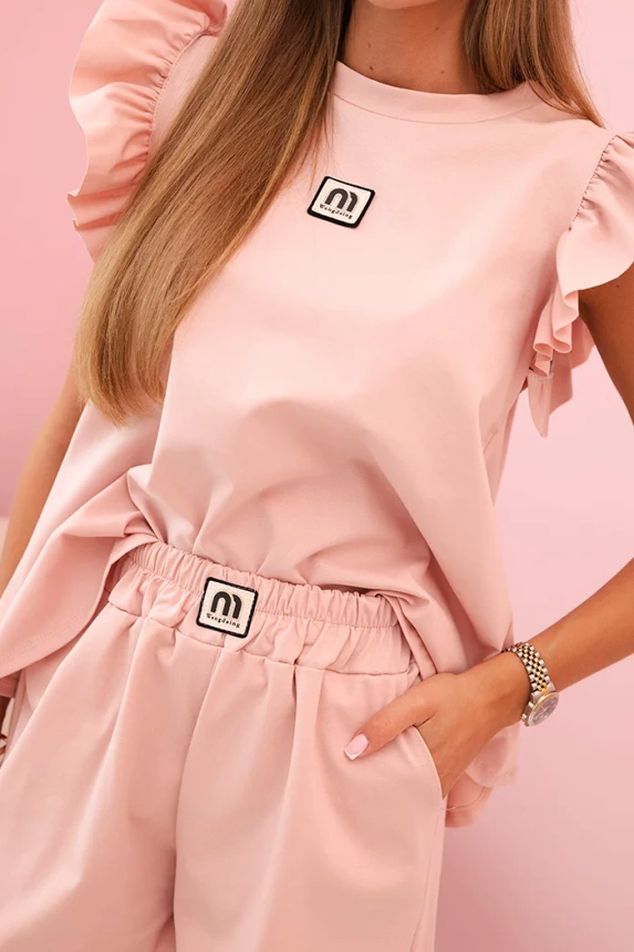 Women's set with a frill – a short-sleeved blouse and shorts with an elastic band dark powder pink