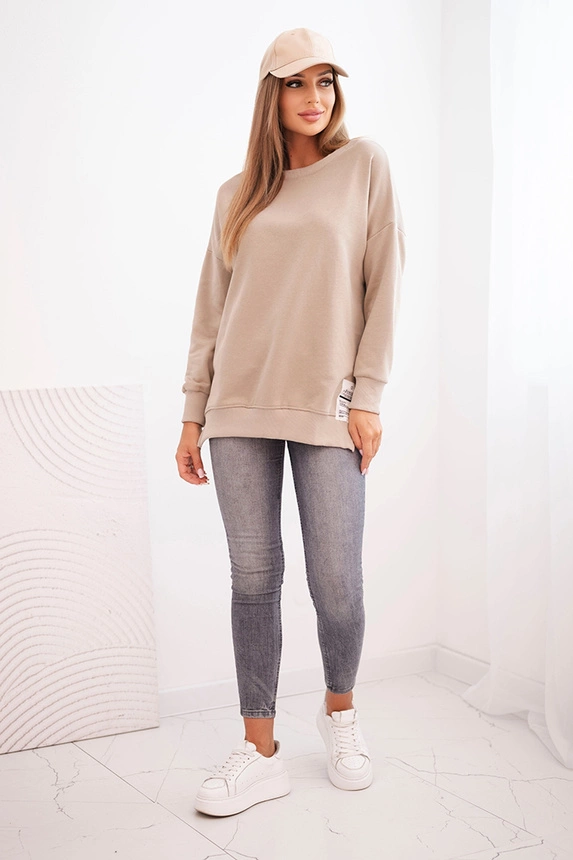 Women's oversized sweatshirt with long sleeves light beige
