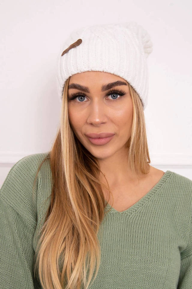 Vilnonė kepurė Paulina K227 white