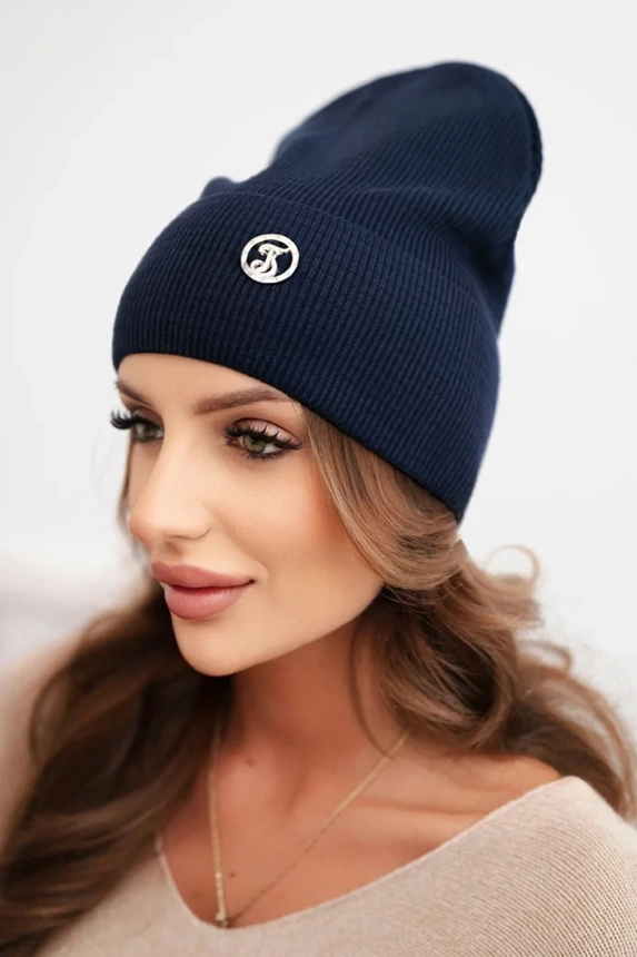Women's ribbed cap made of modal and viscose with a decorative button navy blue