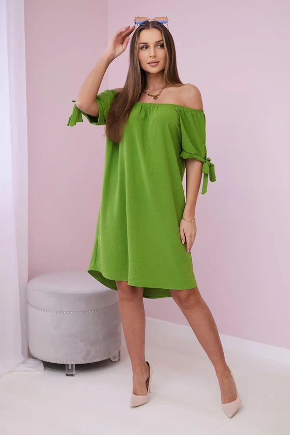 Gestuftes Kleid auf Ärmeln olive