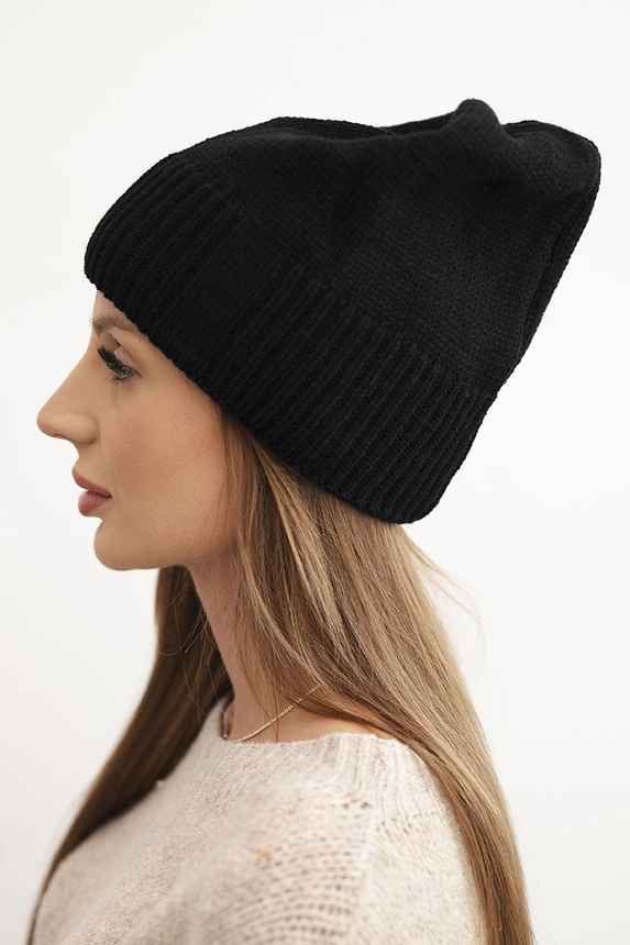 Women's winter hat made of wool with a classic ribbed knit K444 black