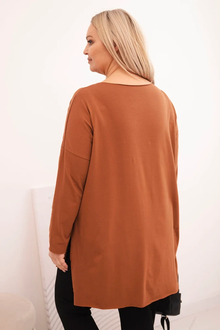 Damenbluse Plus Size asymmetrisch mit langen Ärmeln dunkel camel