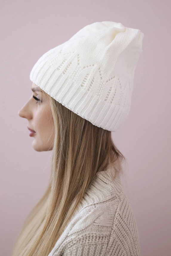 Women's cap Irmina K333 white