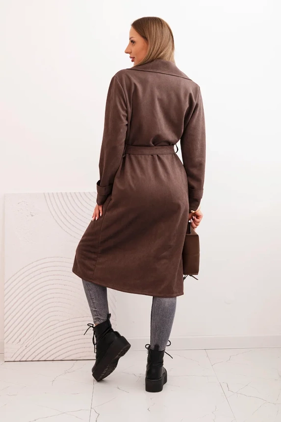 Women's suede coat tied at the waist with a collar and buttons brown