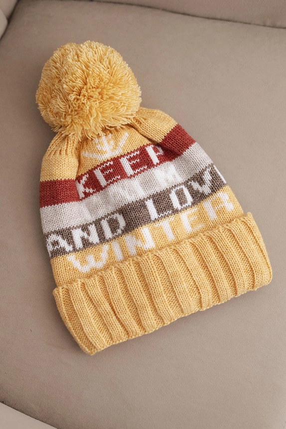 Cap with fleece Marta K231 ecru