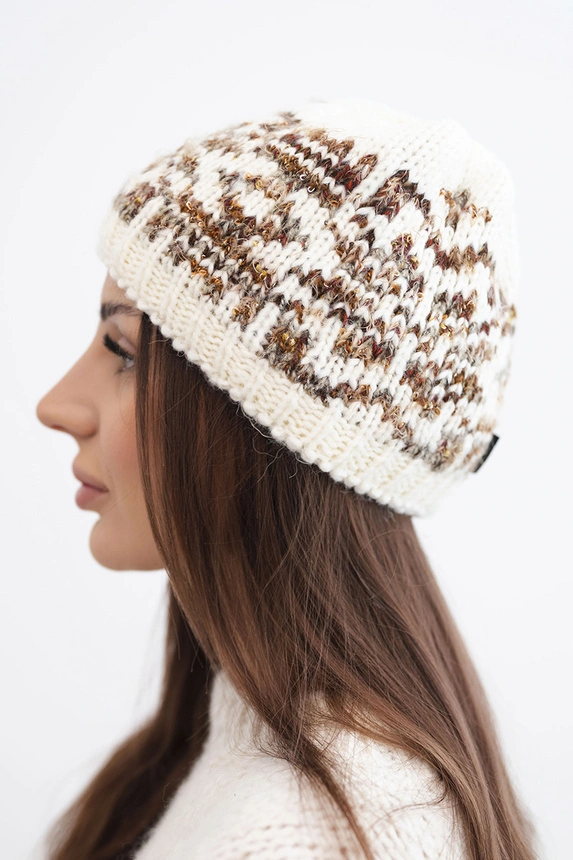 Women's wool winter hat with decorative crystals K399 black
